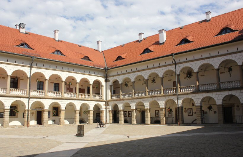 Niepołomice Castle, Niepołomice, Poland, Poland